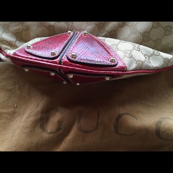 EUC Gucci Indy Bag - Picture 8 of 16